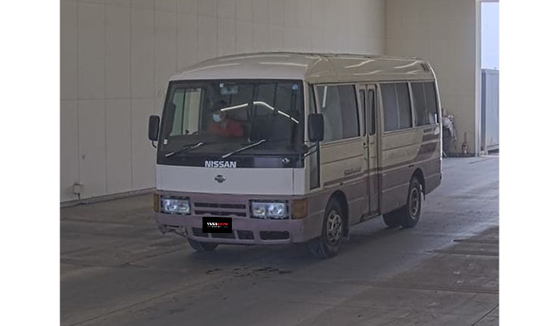 1992 Nissan Civilian image-2