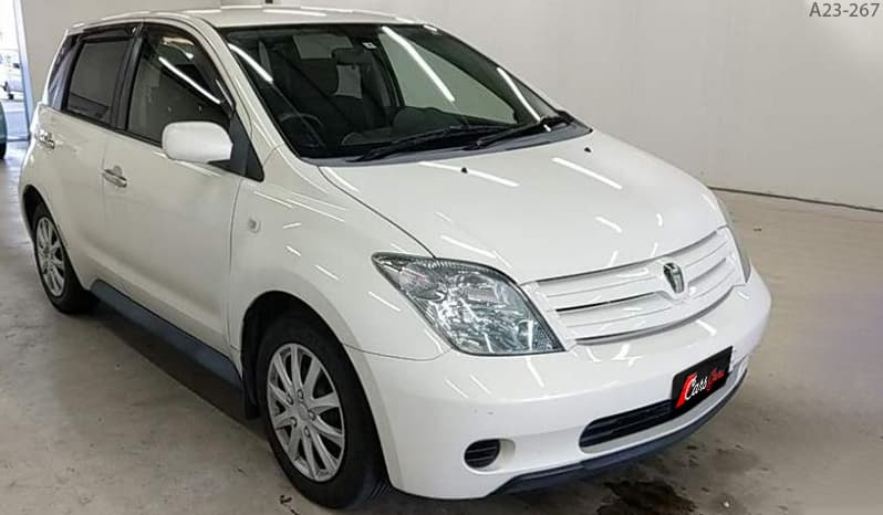 2003 Toyota IST image-7