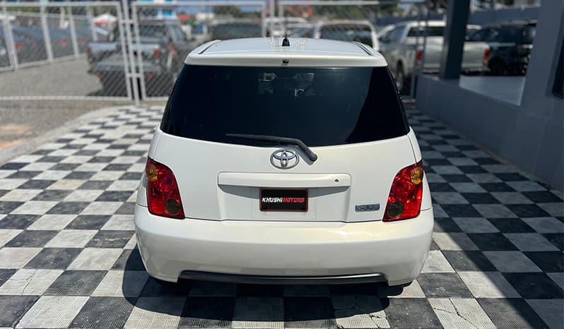 2003 Toyota IST image-20