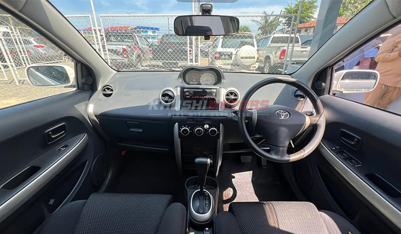 2003 Toyota IST image-24