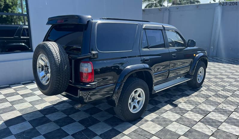 1999 Toyota Hilux Surf image-5
