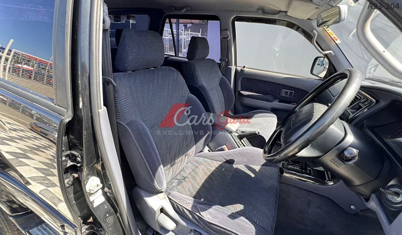 1999 Toyota Hilux Surf image-8