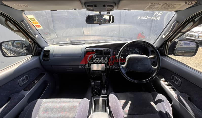 1999 Toyota Hilux Surf image-9