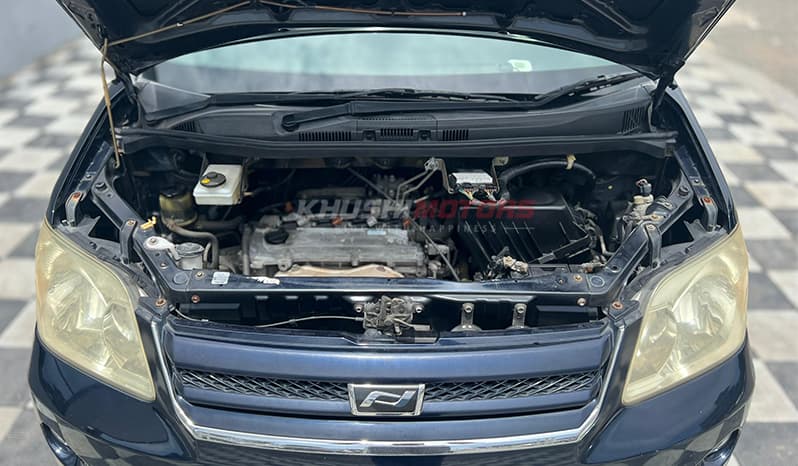 2005 Toyota Noah image-15