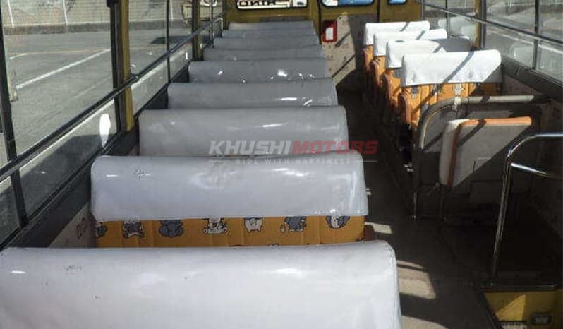 2002 Hino Liesse image-4