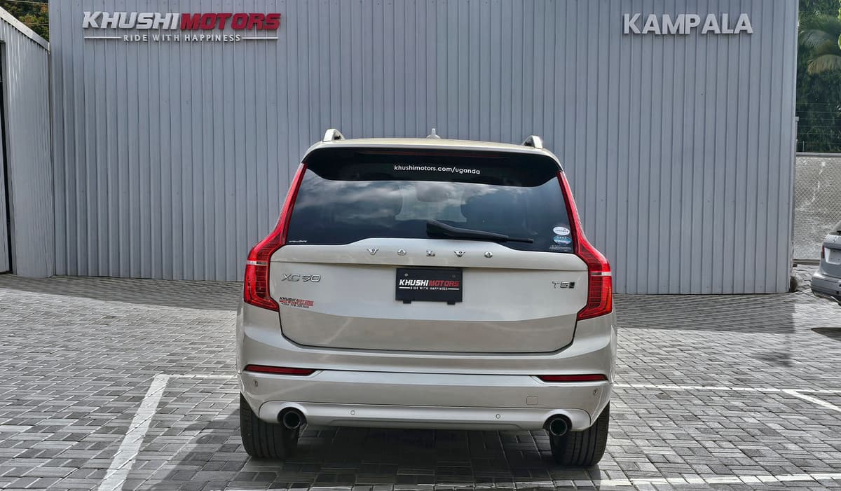 2017 Volvo XC90 image-14