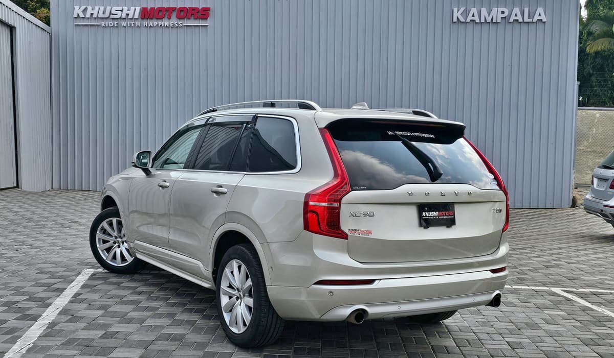 2017 Volvo XC90 image-15