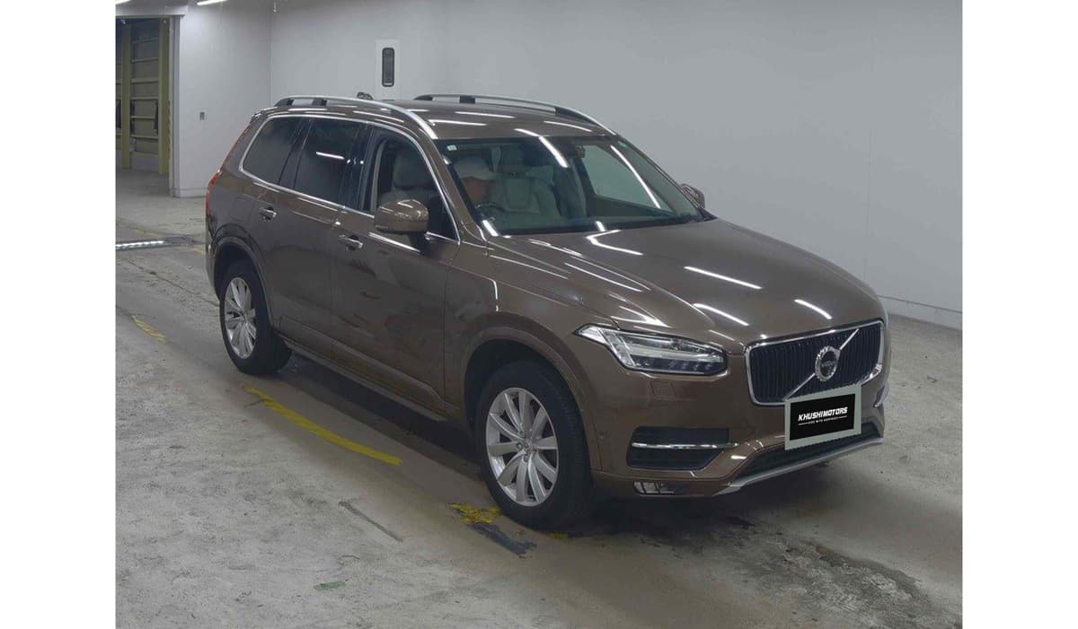 2016 Volvo XC90 T5 Awd Momentum image-1