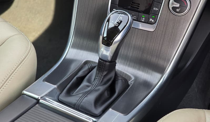2016 Volvo XC60 D4 image-9