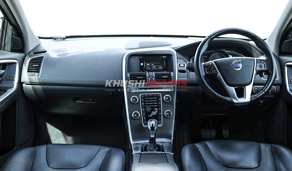 2015 Volvo XC60 image-31