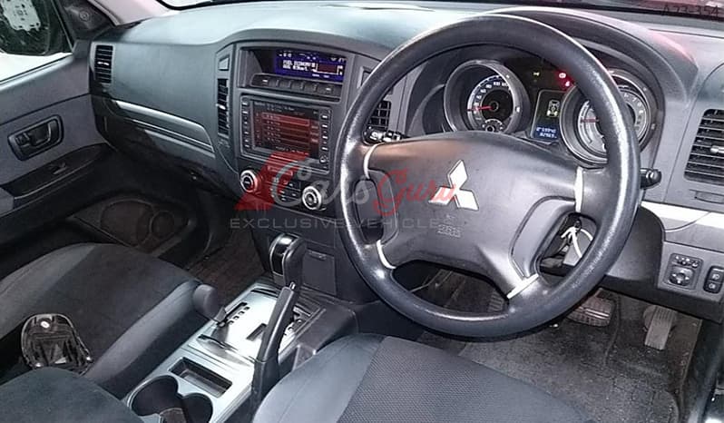 2007 Toyota Pajero image-6