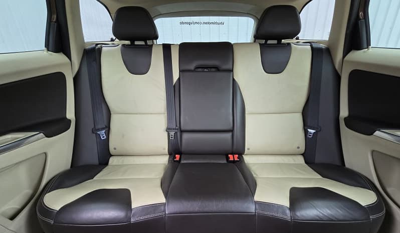 2012 Volvo XC60 image-10