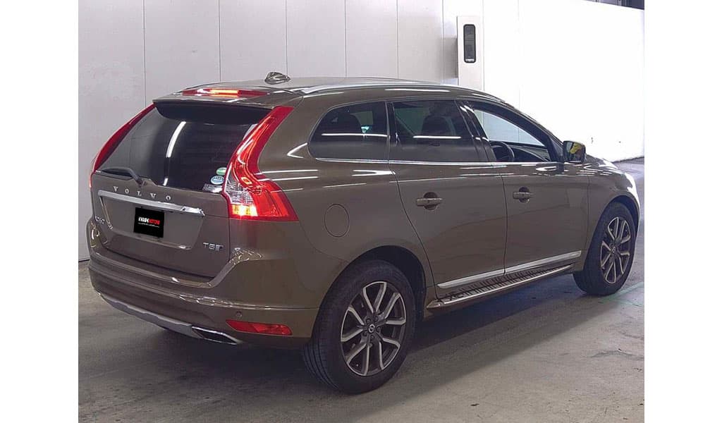 2016 Volvo XC60 image-6