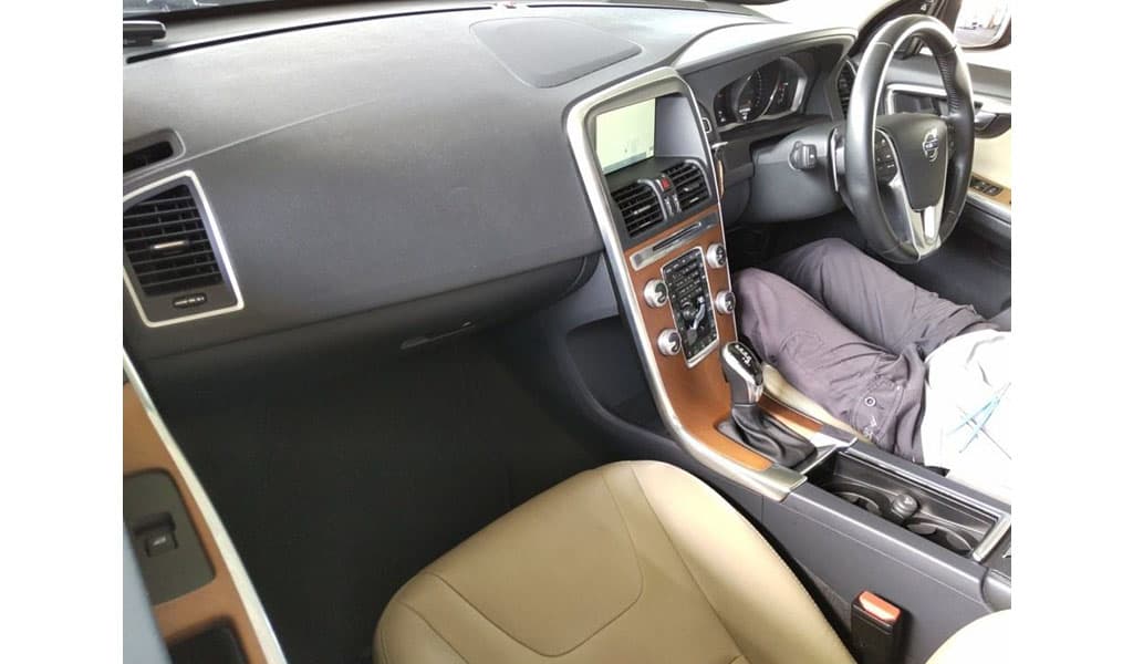 2016 Volvo XC60 image-7