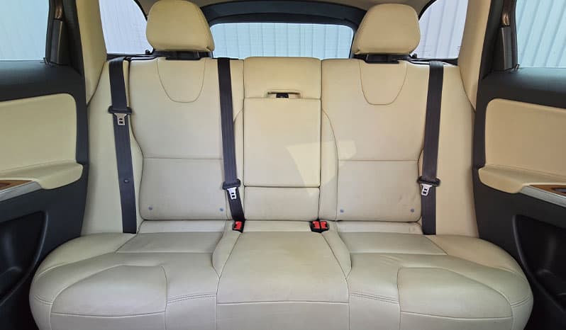 2016 Volvo XC60 image-10