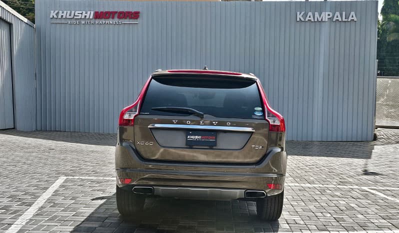 2016 Volvo XC60 image-13