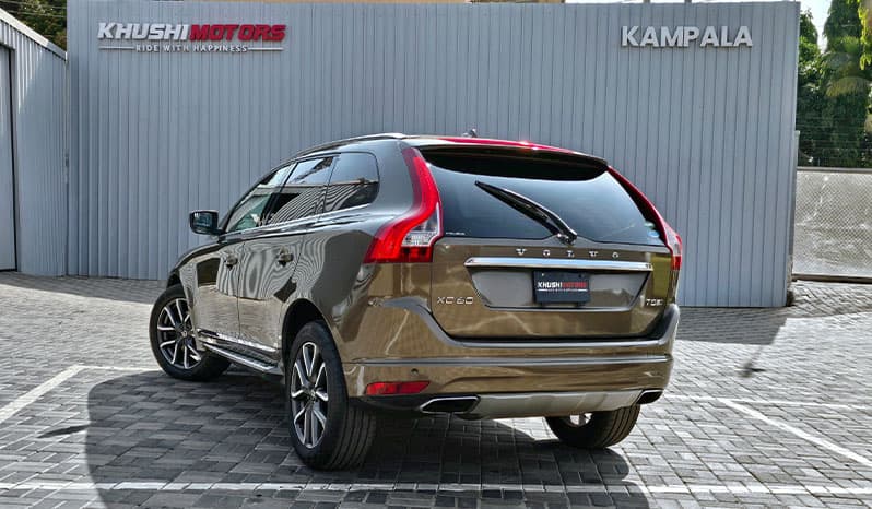 2016 Volvo XC60 image-14