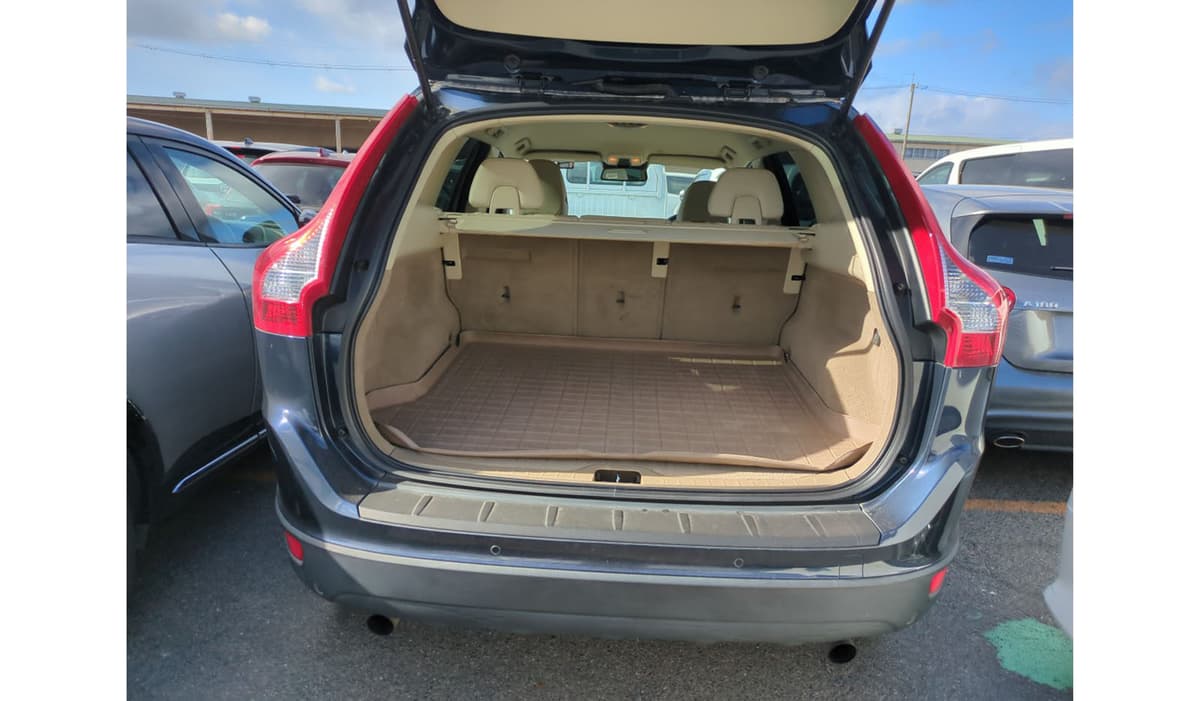 2013 Volvo XC60 image-2