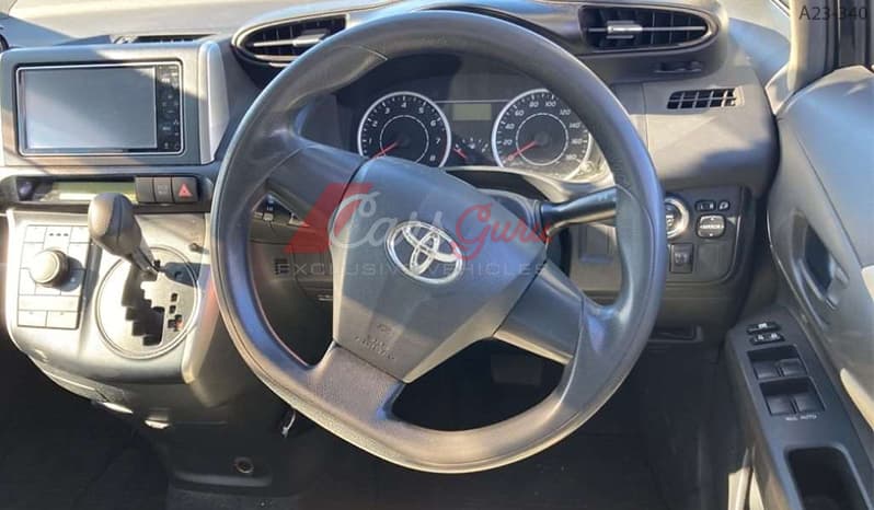 2009 Toyota Wish image-5