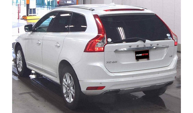 2015 Volvo XC60 T5 Se image-3