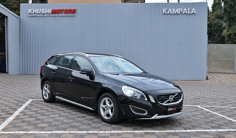 2012 Volvo V60 image-1