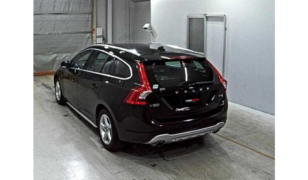 2012 Volvo V60 image-4