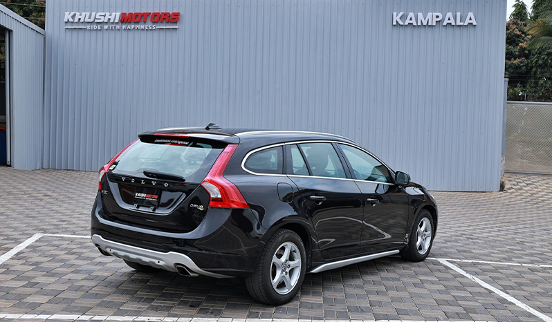 2012 Volvo V60 image-11