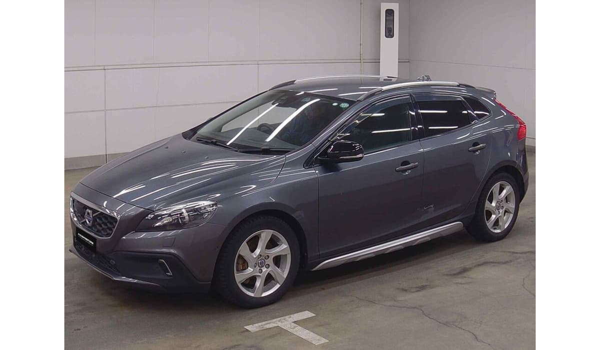 2013 Volvo V40 Cross Country T5 Awd image-3