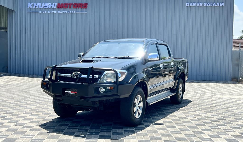 2005 Toyota Hilux Double Cab image-33