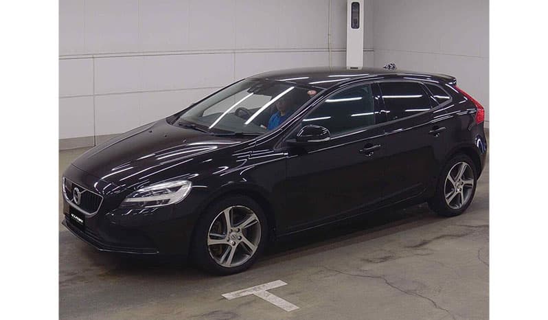 2016 Volvo V40 D4 Momentum image-6