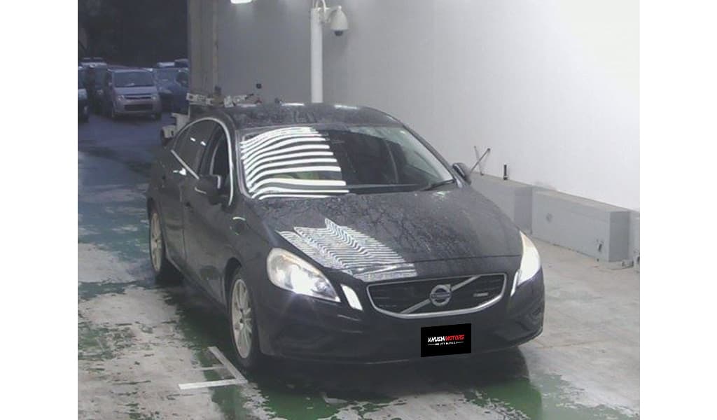 2012 Volvo S60 image-2