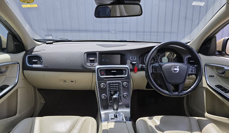 2012 Volvo S60 Drive E image-12