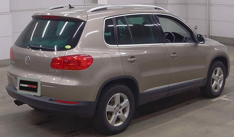 2011 Volkswagen Tiguan image-3