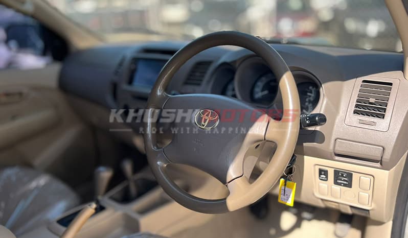 2005 Toyota Hilux Double Cab image-11
