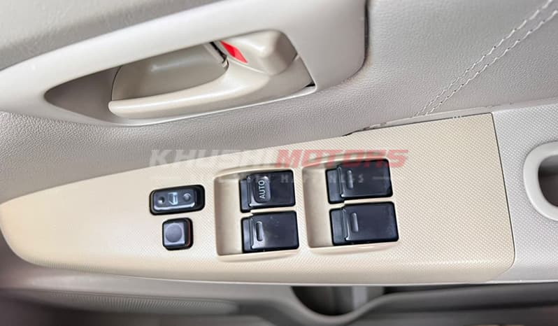 2005 Toyota Hilux Double Cab image-12