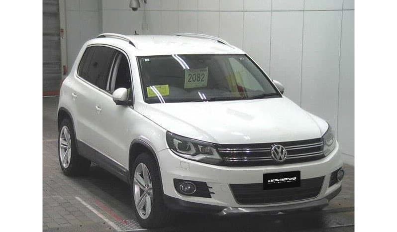 2012 Volkswagen Tiguan image-1