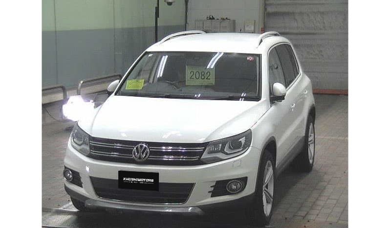 2012 Volkswagen Tiguan image-5