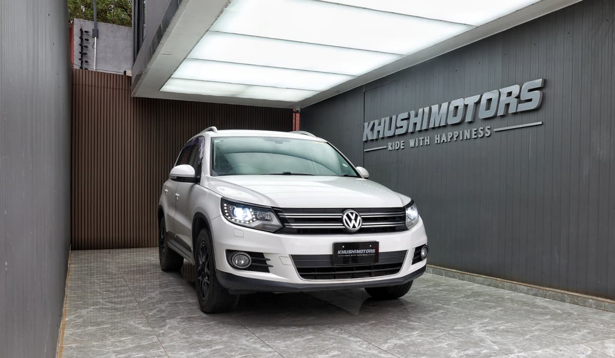 2012 Volkswagen Tiguan Sports And Style image-1