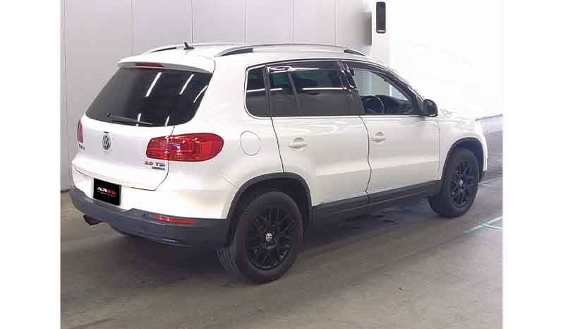 2012 Volkswagen Tiguan Sports And Style image-3
