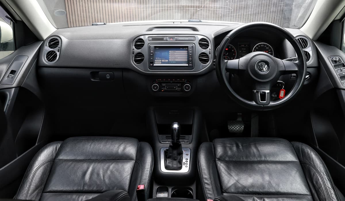 2012 Volkswagen Tiguan Sports And Style image-12