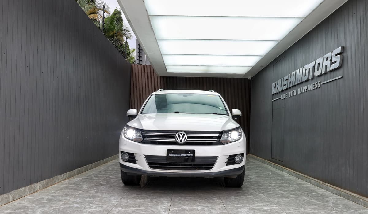 2012 Volkswagen Tiguan Sports And Style image-17