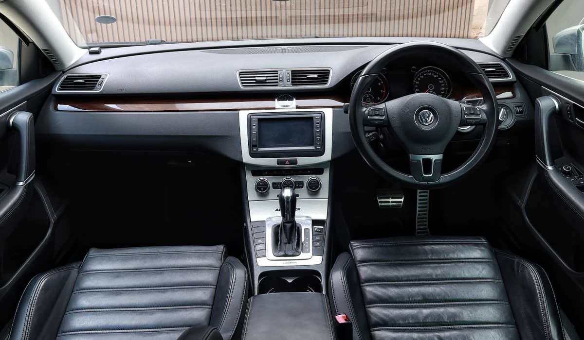 2012 Volkswagen Passat Alltrack image-8