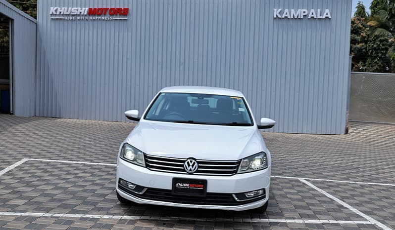 2012 Volkswagen Passat image-8