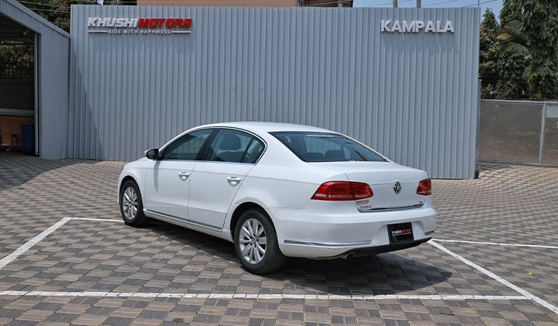 2012 Volkswagen Passat image-10