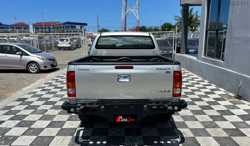 2005 Toyota Hilux Double Cab image-11