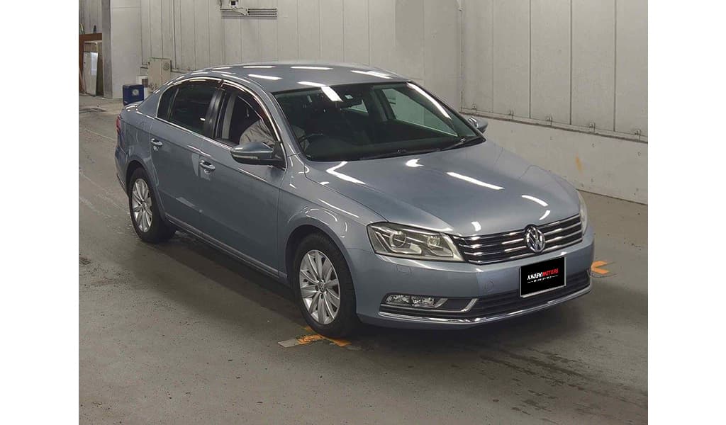 2012 Volkswagen Passat Sedan image-2