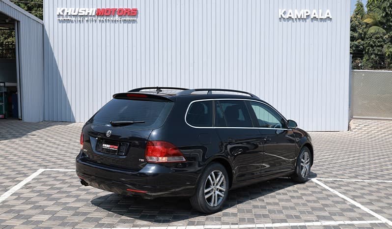 2010 Volkswagen Golf Variant image-12