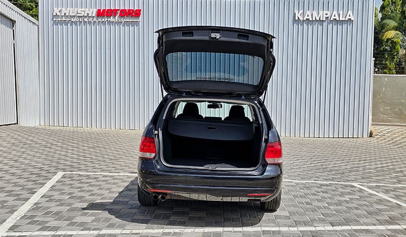 2010 Volkswagen Golf Variant image-18