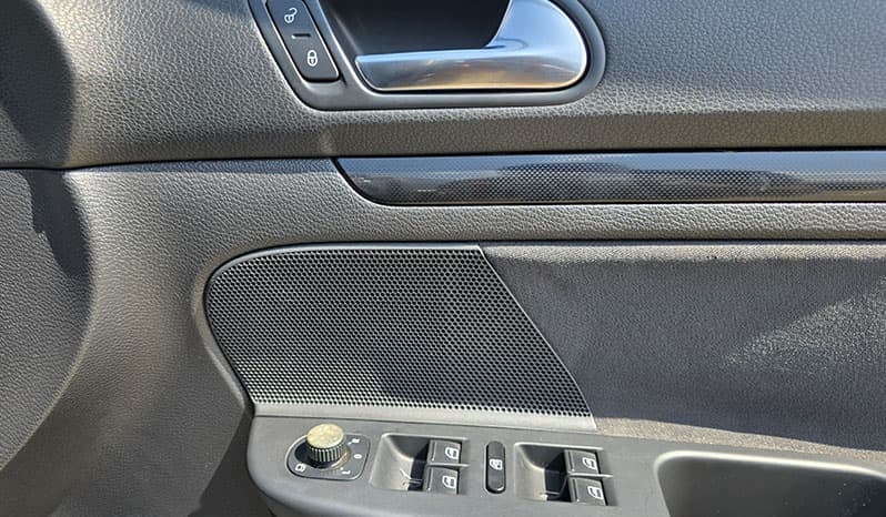 2010 Volkswagen Golf Variant image-19