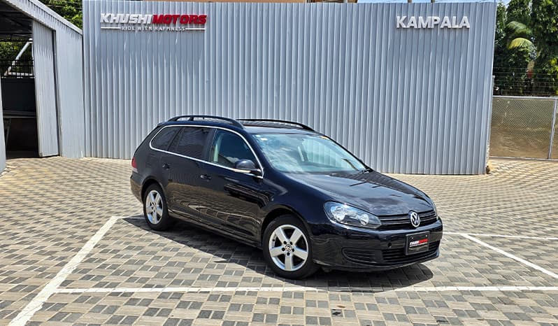 2012 Volkswagen Golf Variant image-1